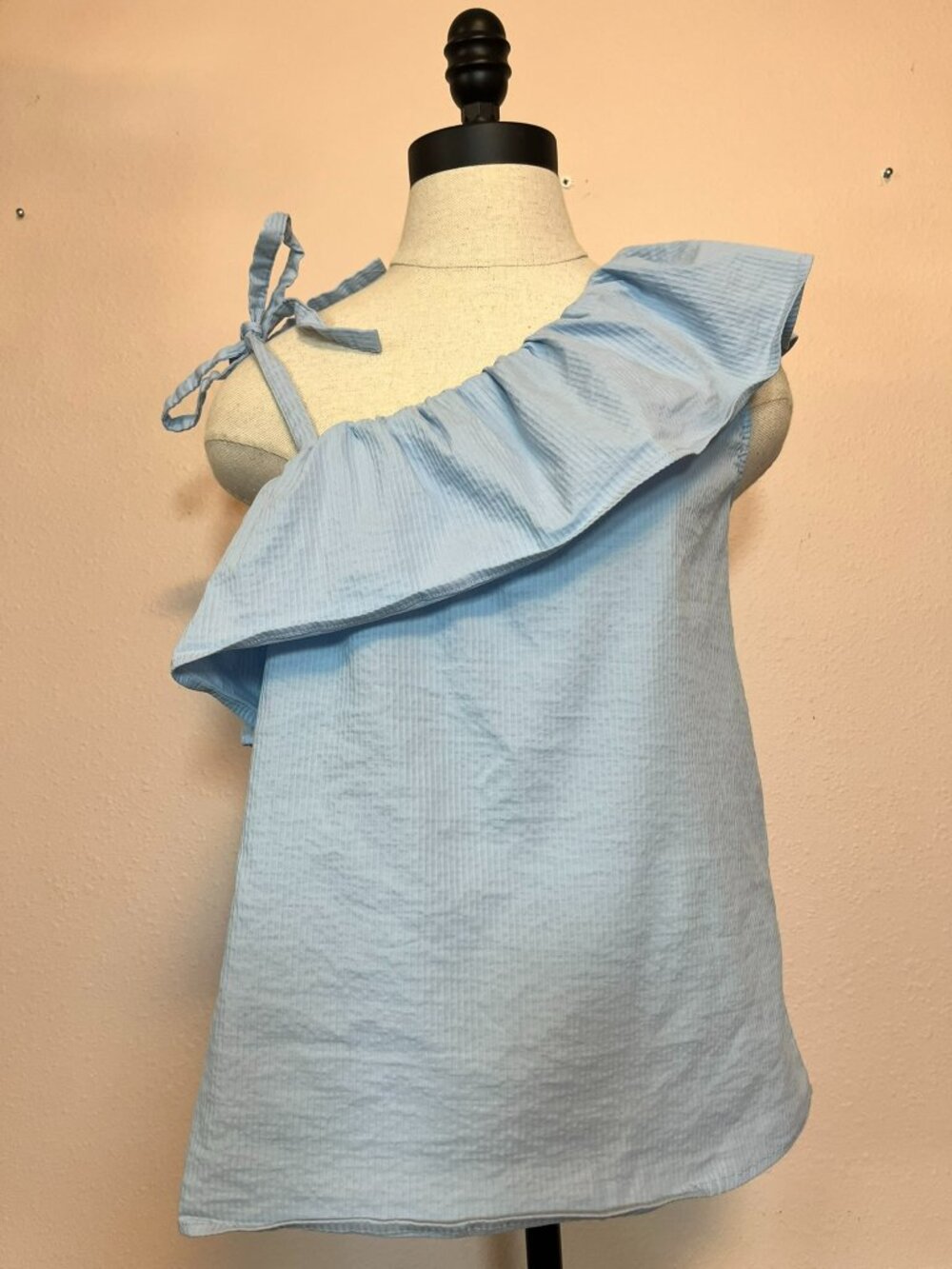 💖4/$20💖Vero Moda Light Blue Striped One-Shoulder Ruffle Top Coastal Nautical